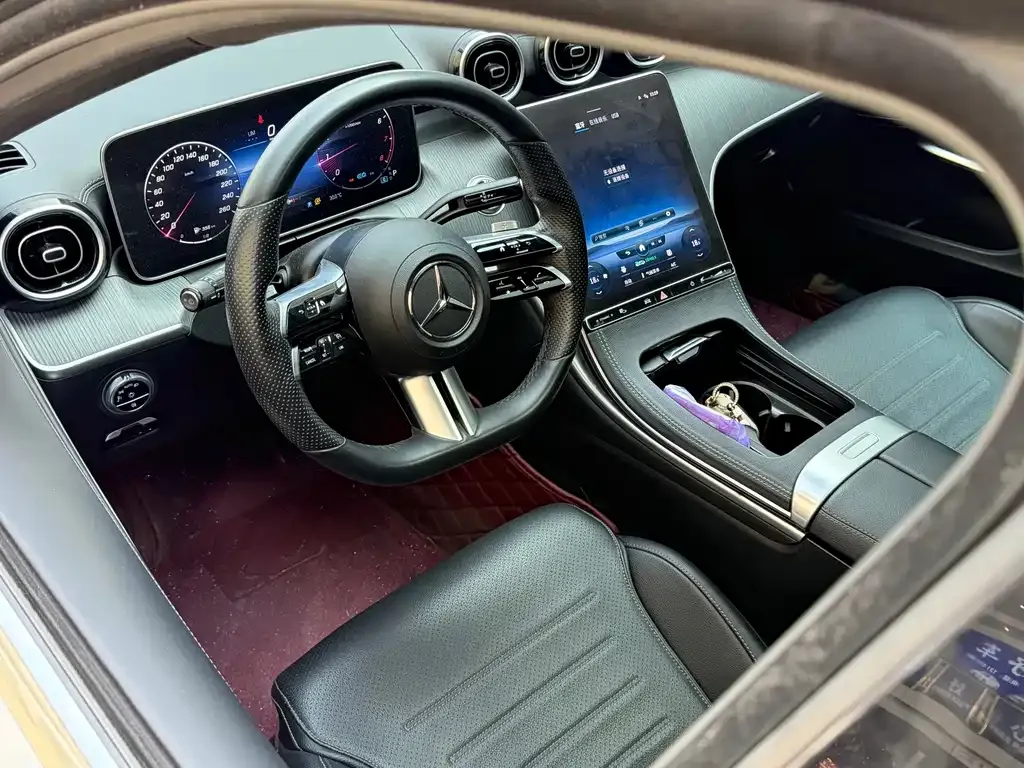 Mercedes-Benz C-Class — фото 10