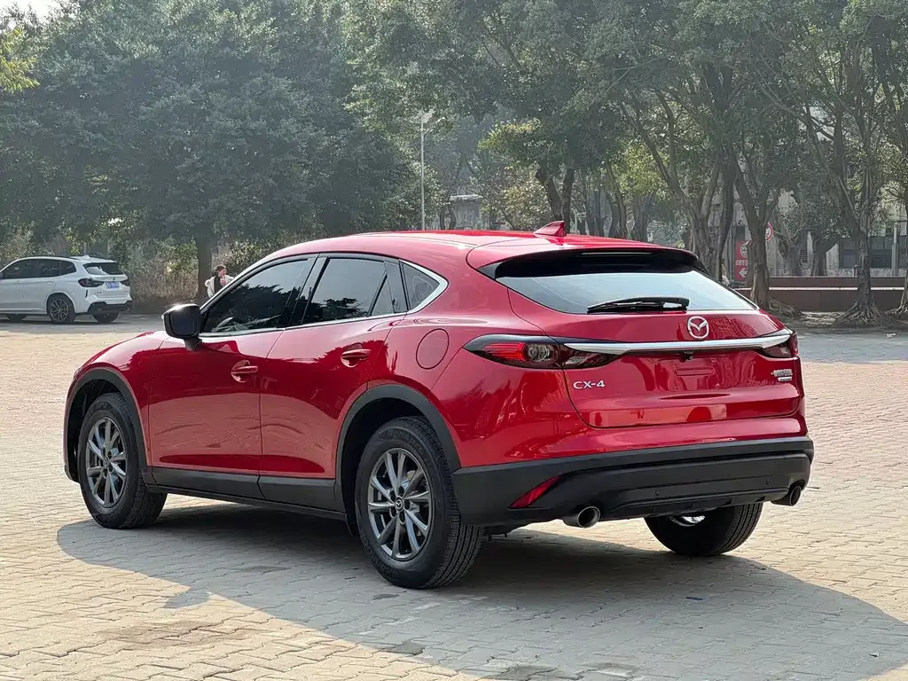 Mazda CX-4 — фото 7