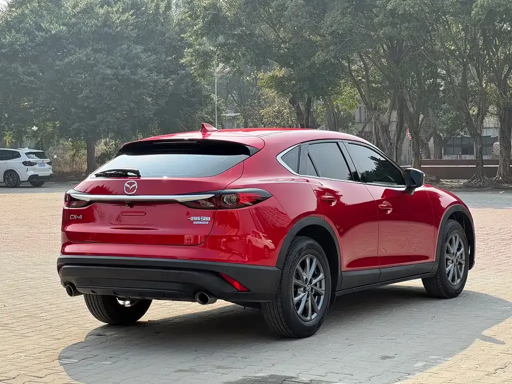 Mazda CX-4 — фото 9