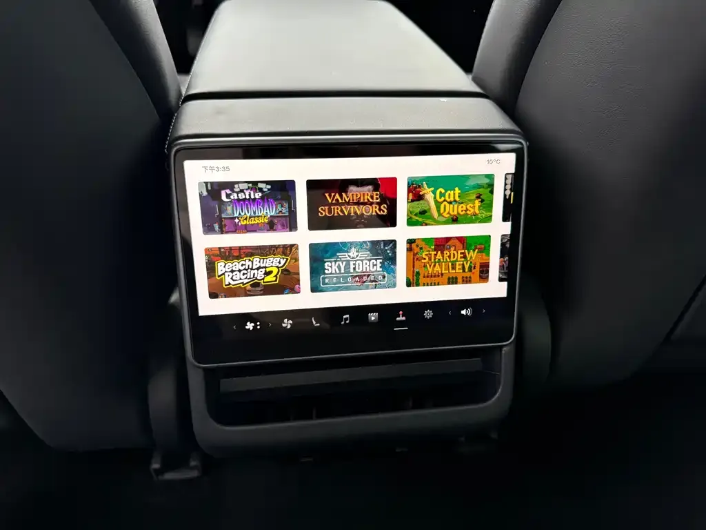 Tesla Model 3 — фото 2