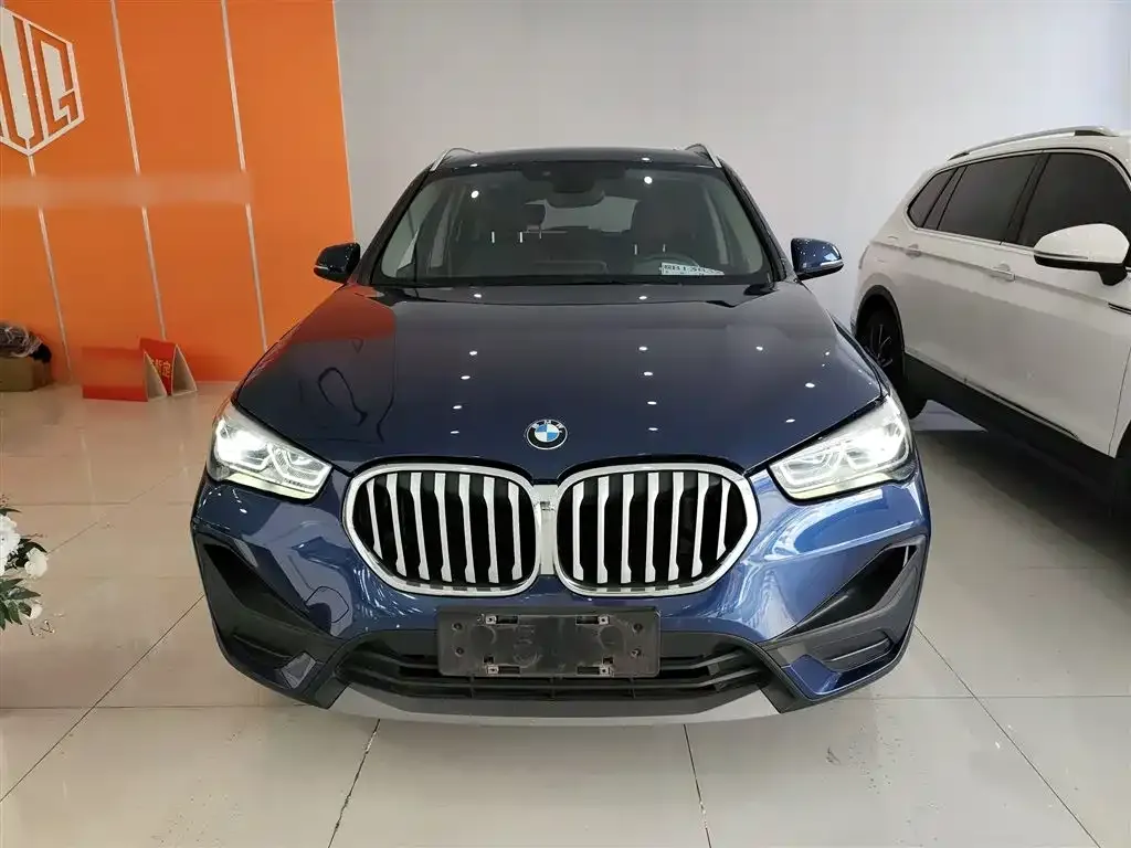 BMW X1 — фото 2