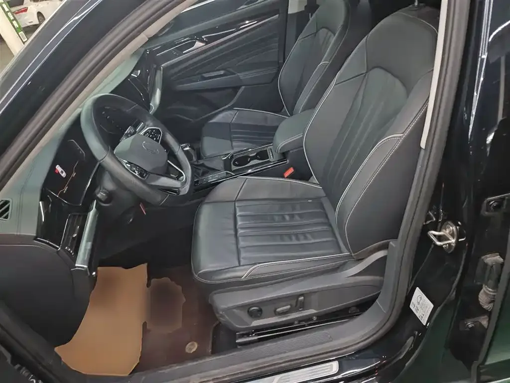 Volkswagen Passat — фото 6