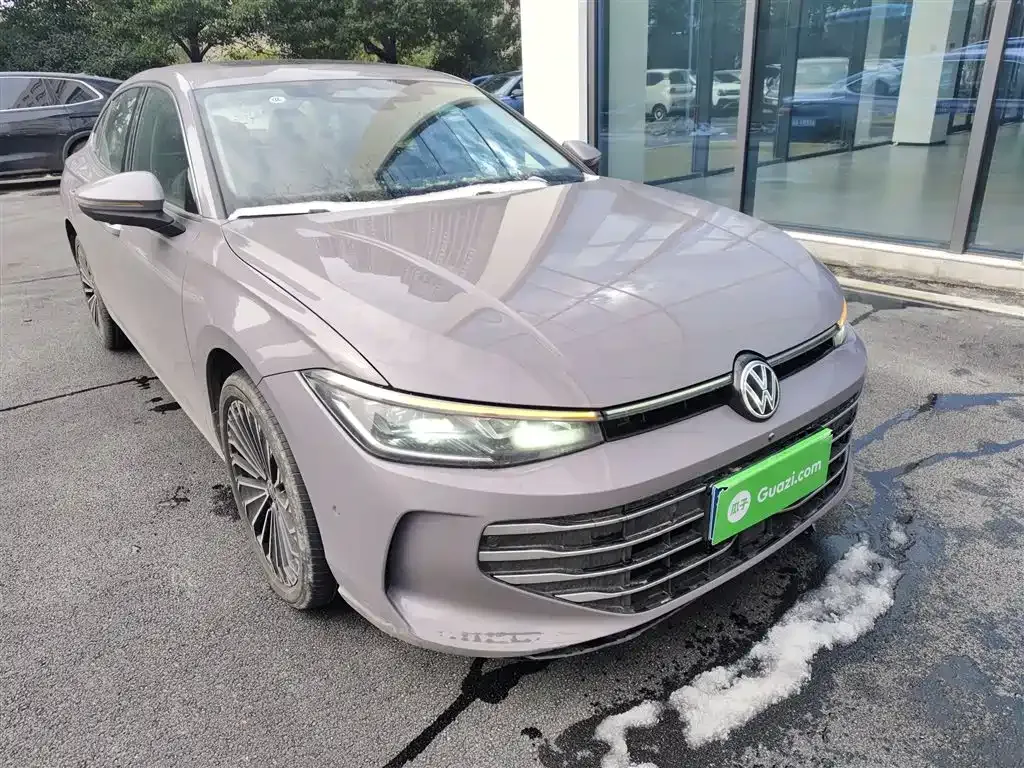 Volkswagen Passat — фото 7