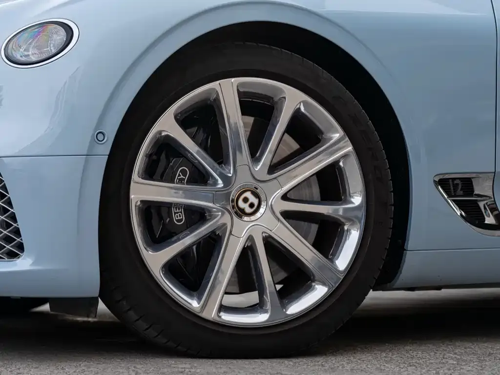 Bentley Continental — фото 7
