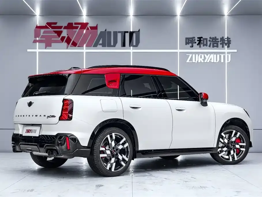 MINI Countryman JCW — фото 10