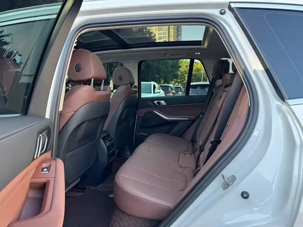 BMW X5 (Import) — фото 4