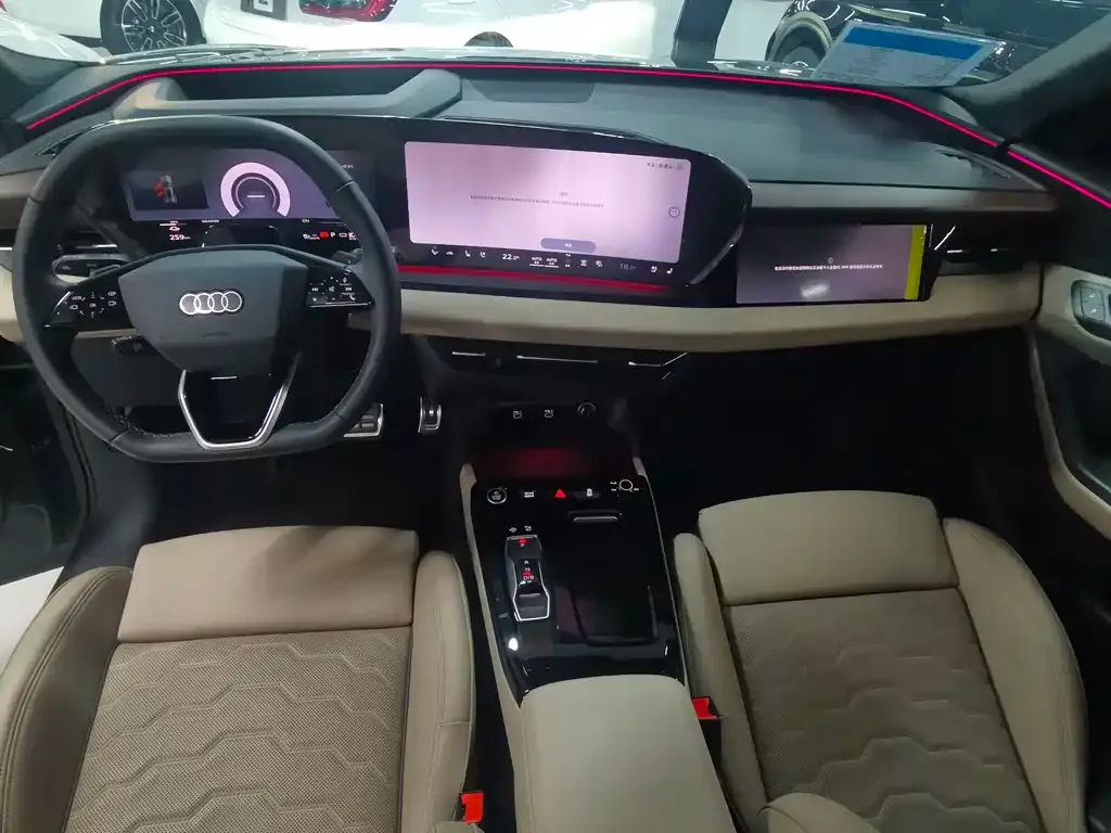 Audi Q6L e-tron — фото 3