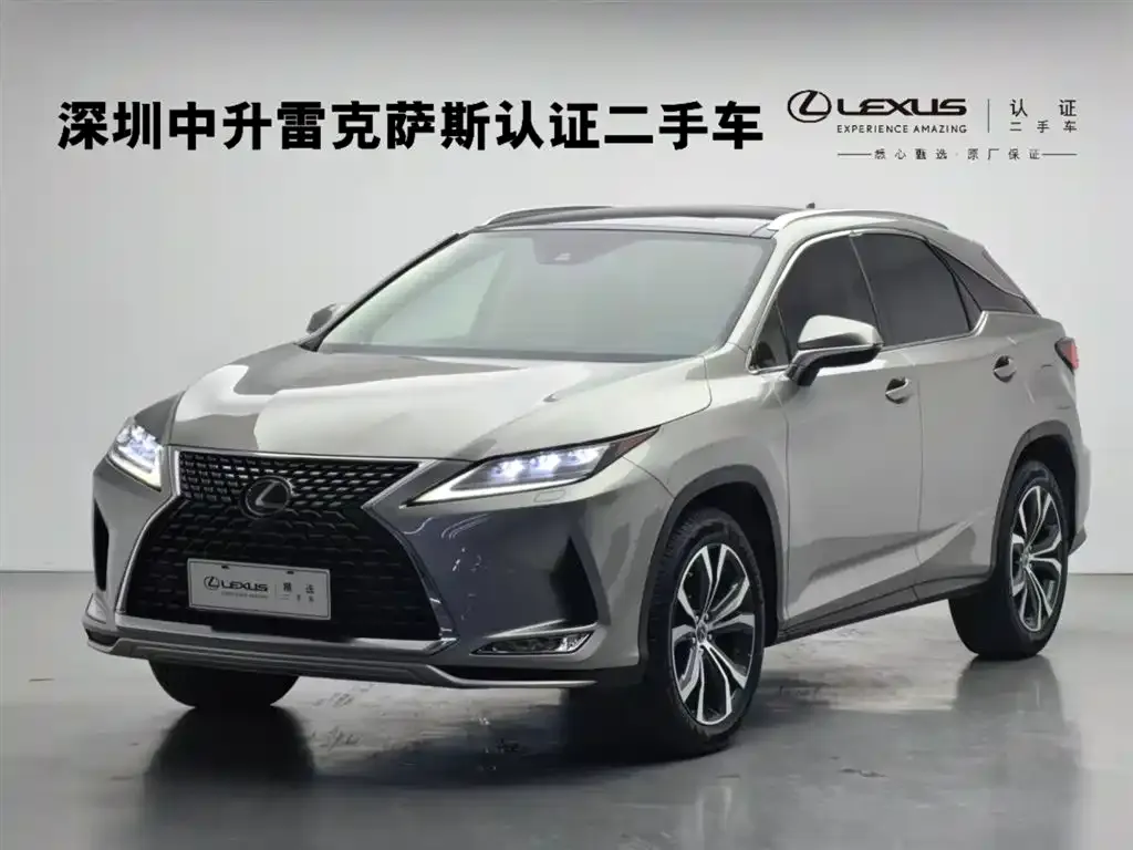 Lexus RX — фото 1