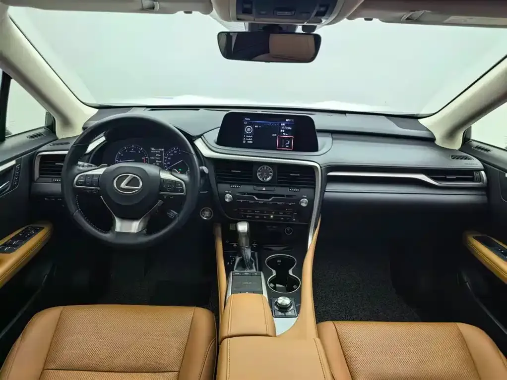 Lexus RX — фото 8