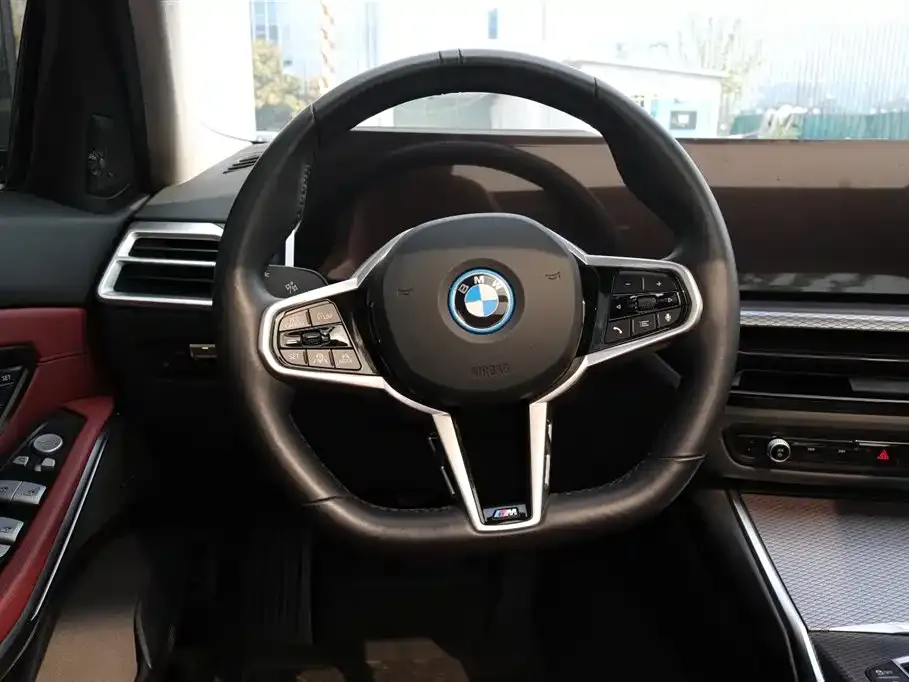 BMW i3 — фото 2