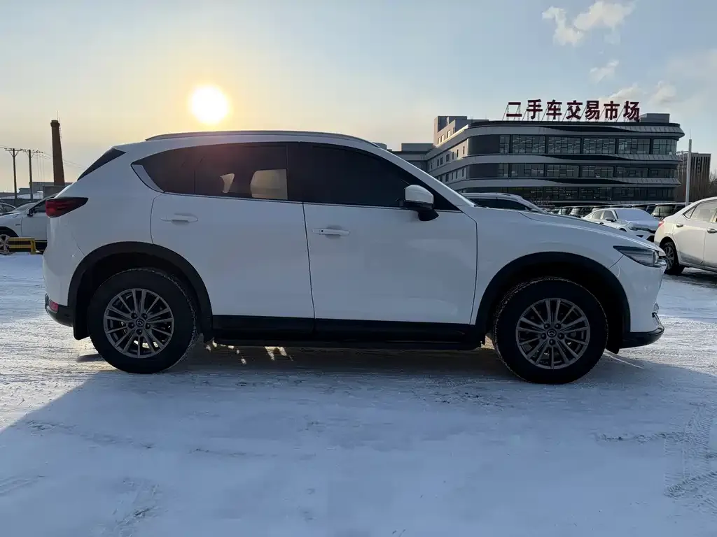 Mazda CX-5 — фото 7