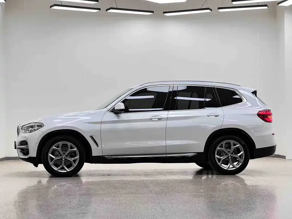 BMW X3 — фото 5