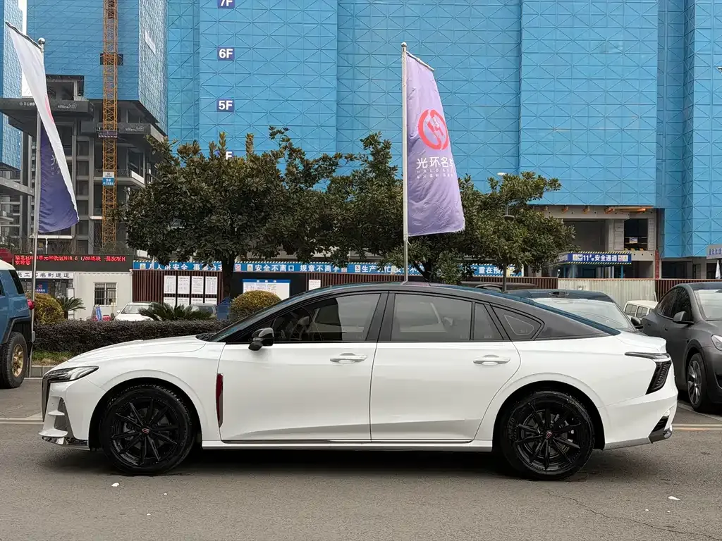 Hongqi H6 — фото 9