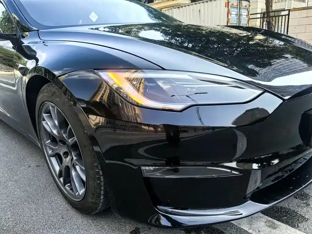 Tesla Model S — фото 8