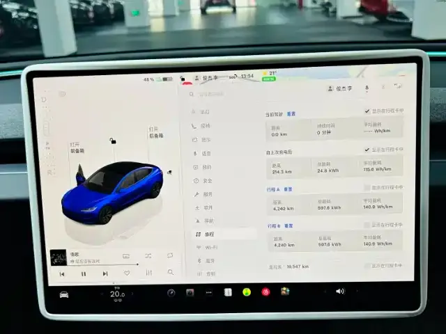 Tesla Model 3 — фото 5