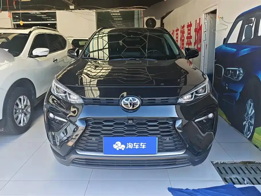Toyota Wildlander — фото 4