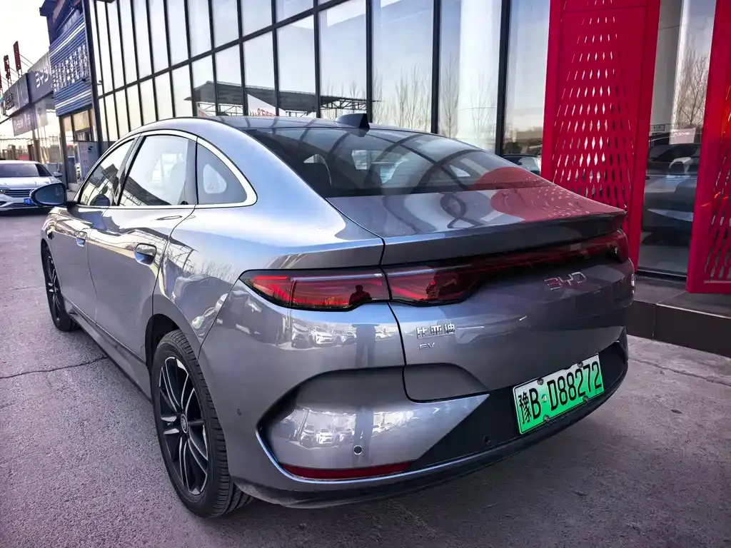 BYD Qin L — фото 7