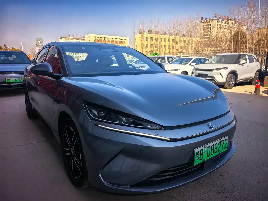 BYD Qin L — фото 4
