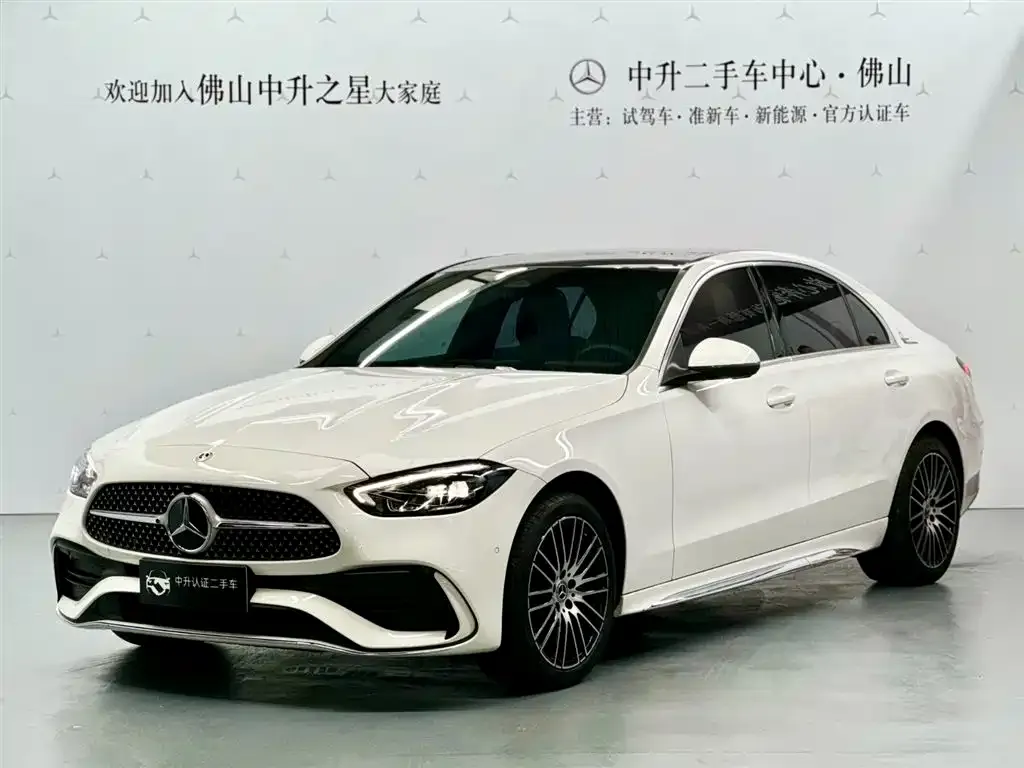 Mercedes-Benz C-Class — фото 1
