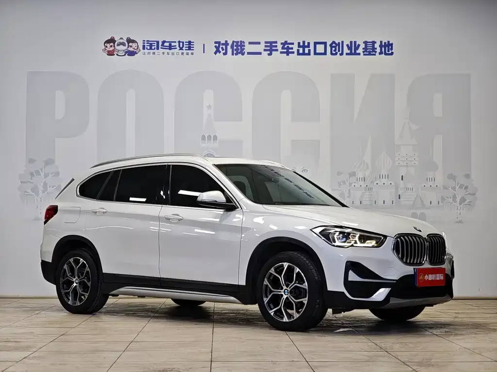 BMW X1 — фото 8