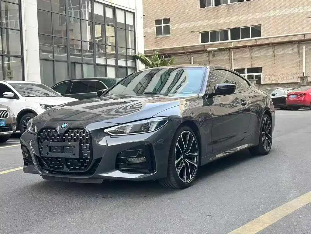 BMW 4 Series — фото 1