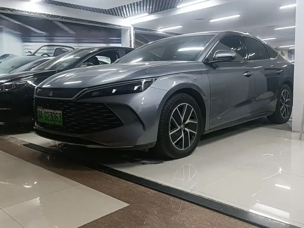BYD Qin L — фото 1
