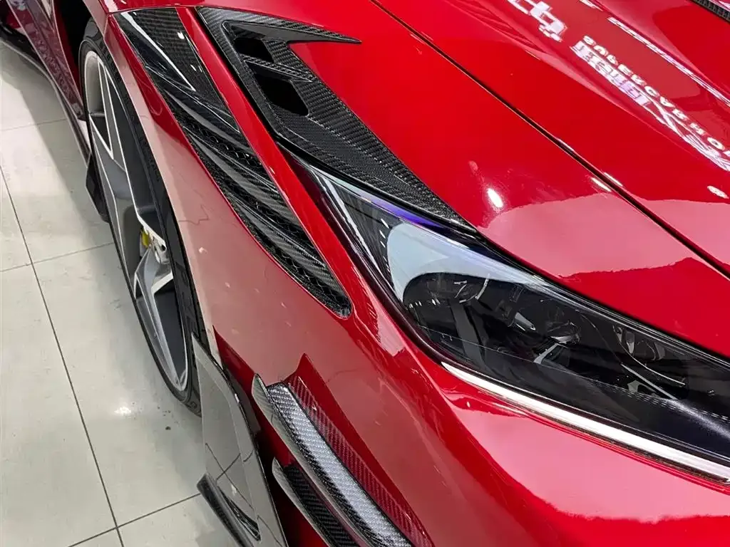 Ferrari F8 — фото 9