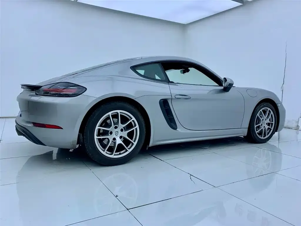 Porsche 718 — фото 7