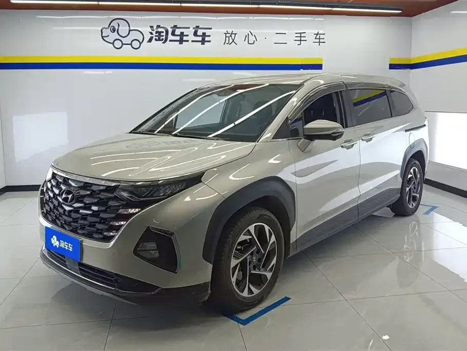 Hyundai Custo — фото 1