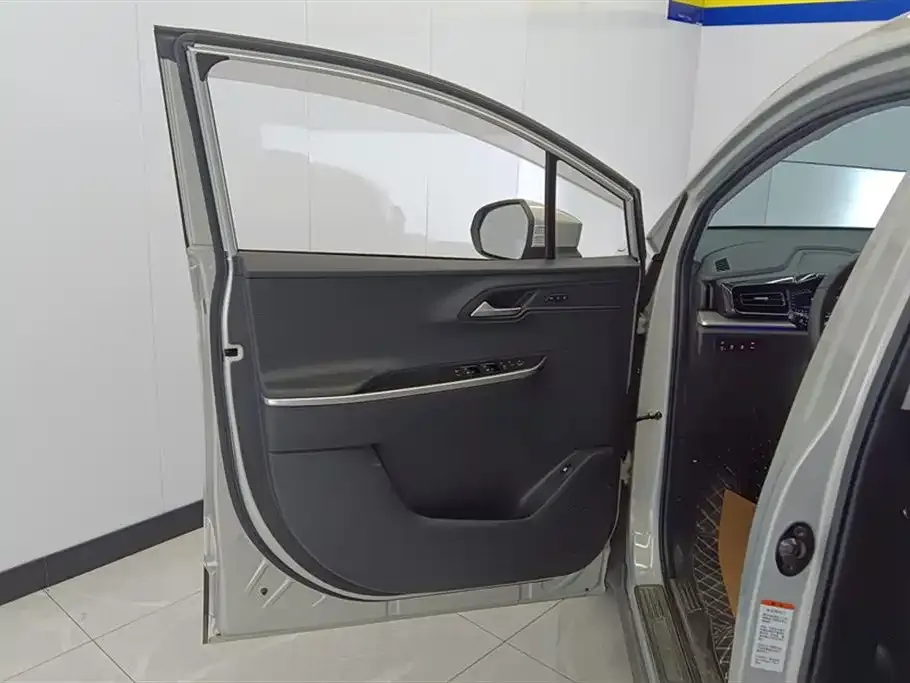 Hyundai Custo — фото 3