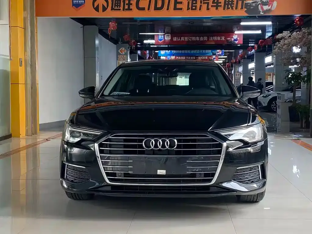 Audi A6L — фото 9