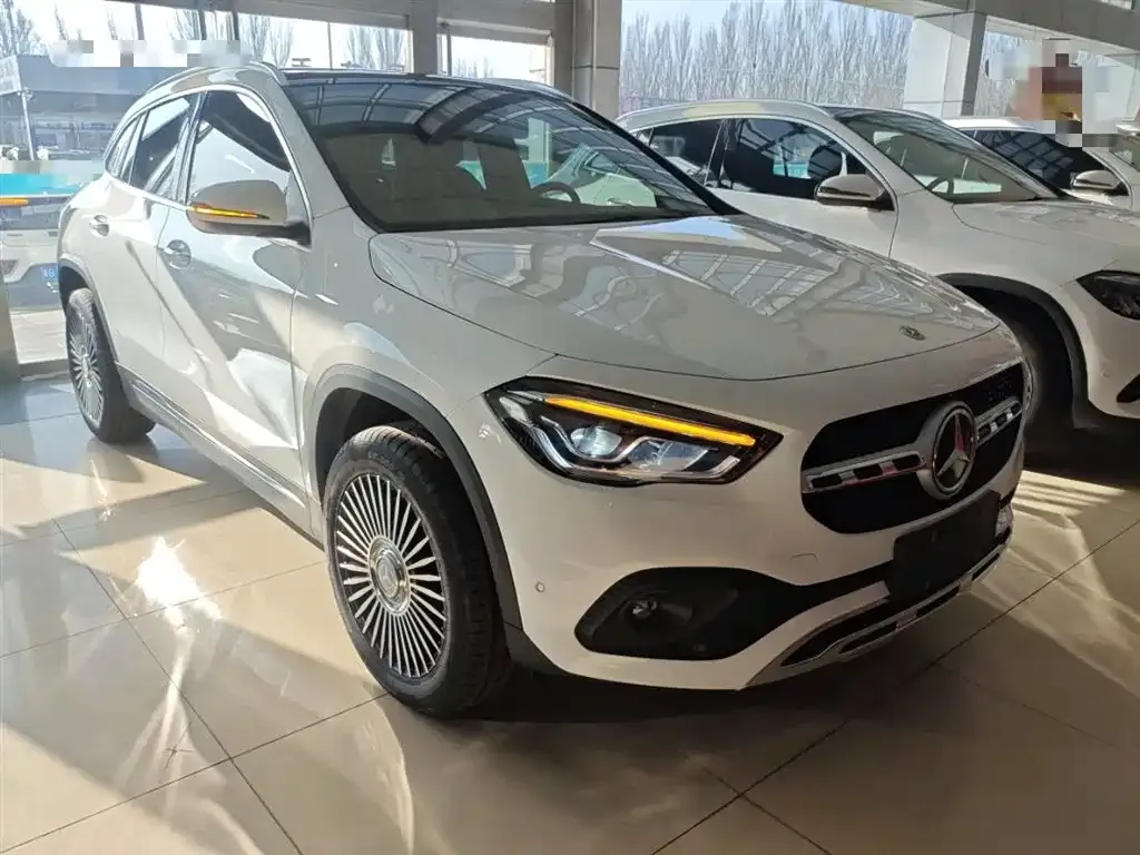 Mercedes-Benz GLA — фото 3