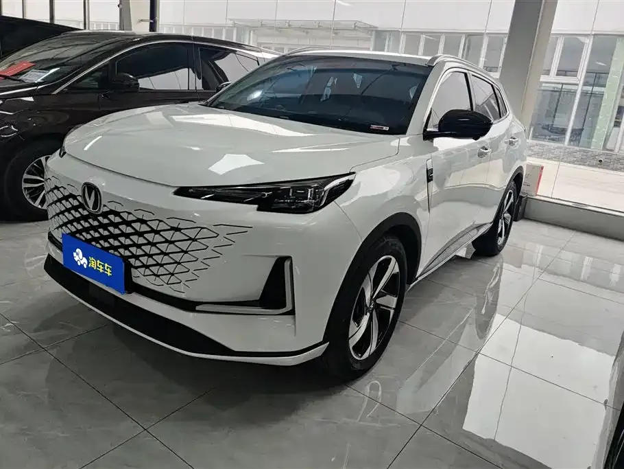 Changan CS55PLUS — фото 1