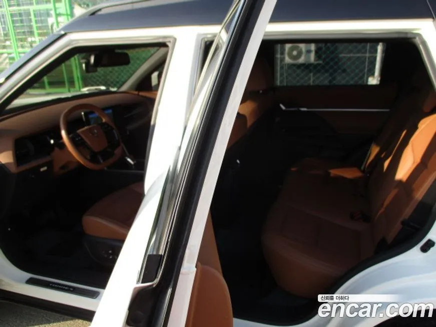 KG Mobility (Ssangyong) Torres — фото 5