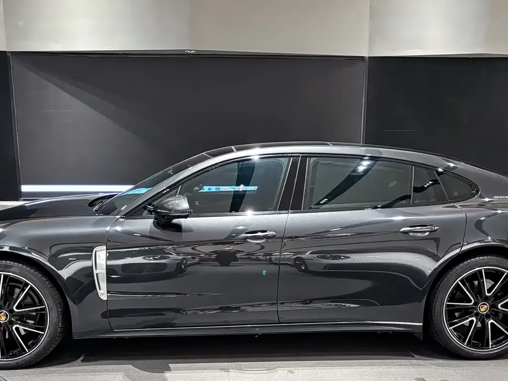 Porsche Panamera — фото 4