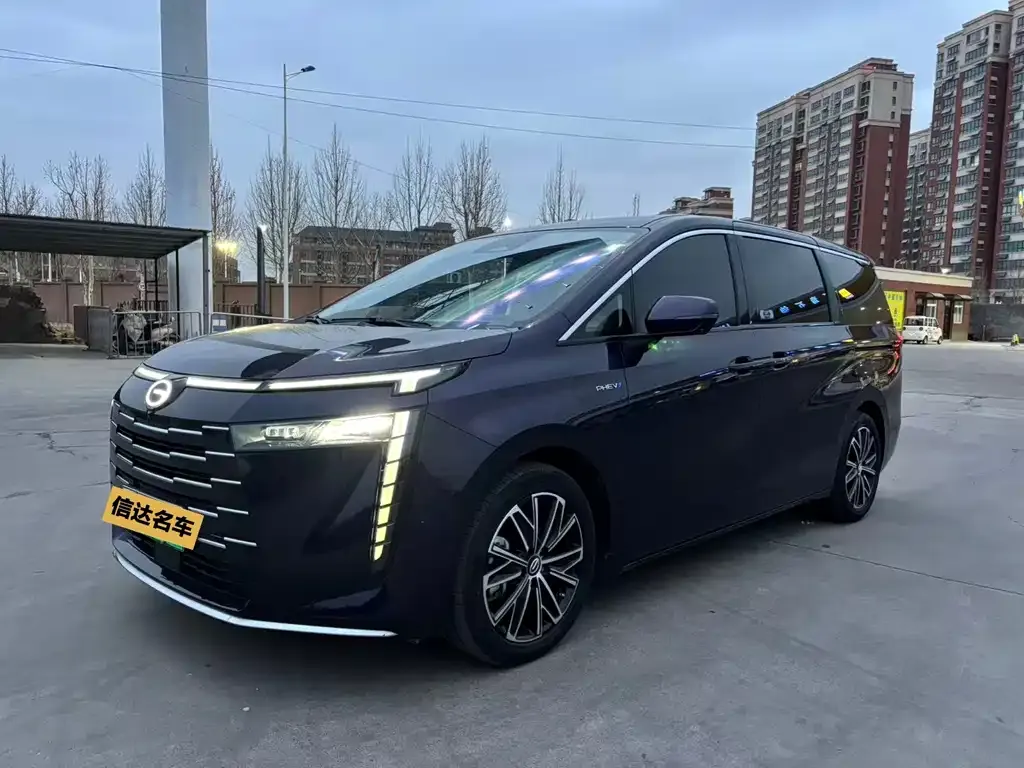 GAC Motor E8 Hybrid — фото 1