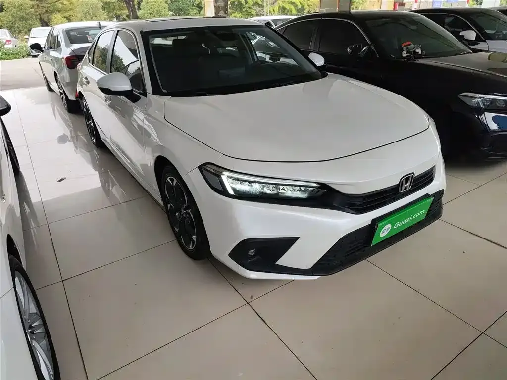 Honda Civic — фото 7