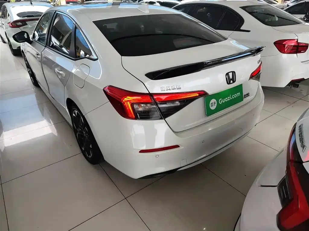 Honda Civic — фото 6