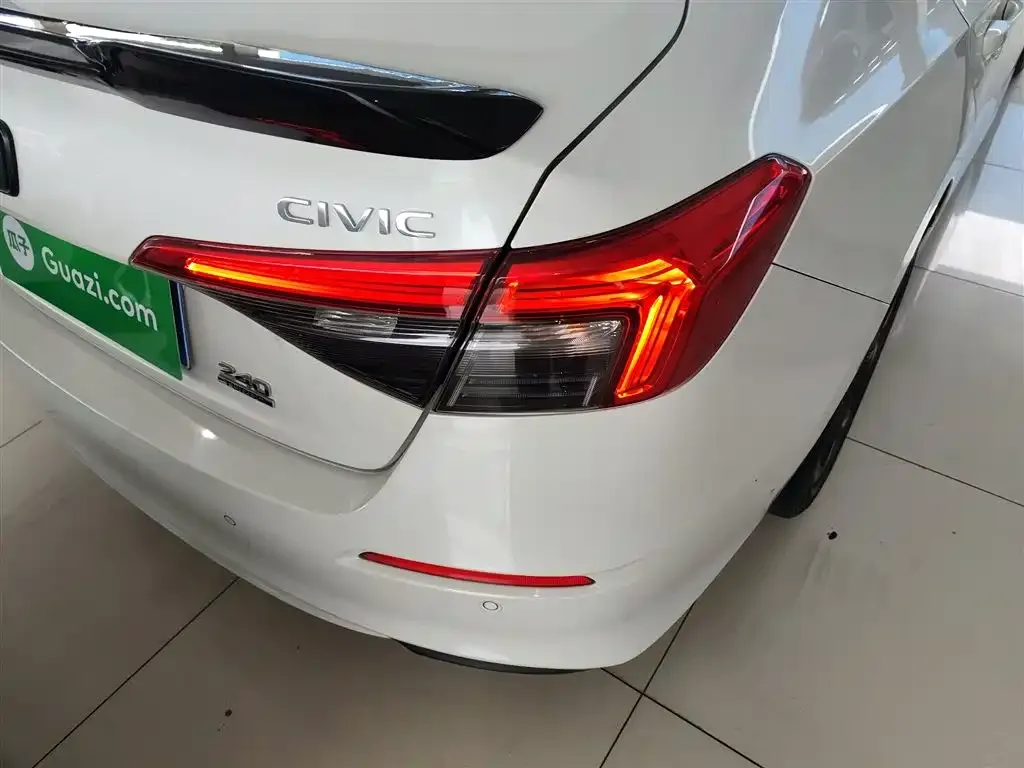 Honda Civic — фото 4