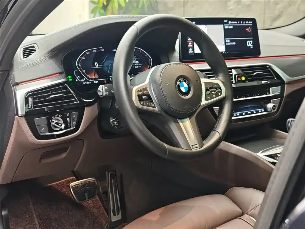 BMW 5 Series (Import) — фото 3