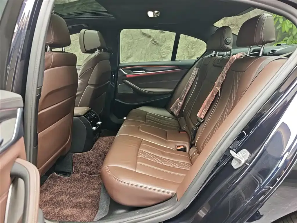 BMW 5 Series (Import) — фото 4