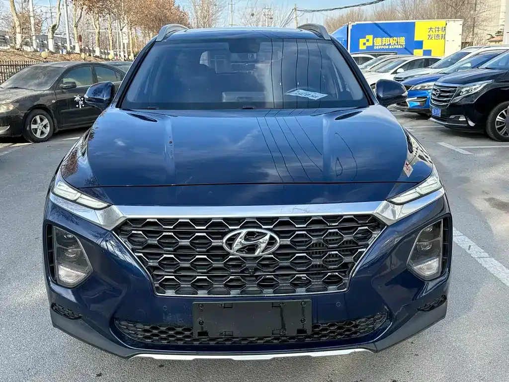 Hyundai Santa Fe — фото 8
