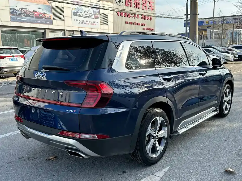 Hyundai Santa Fe — фото 9