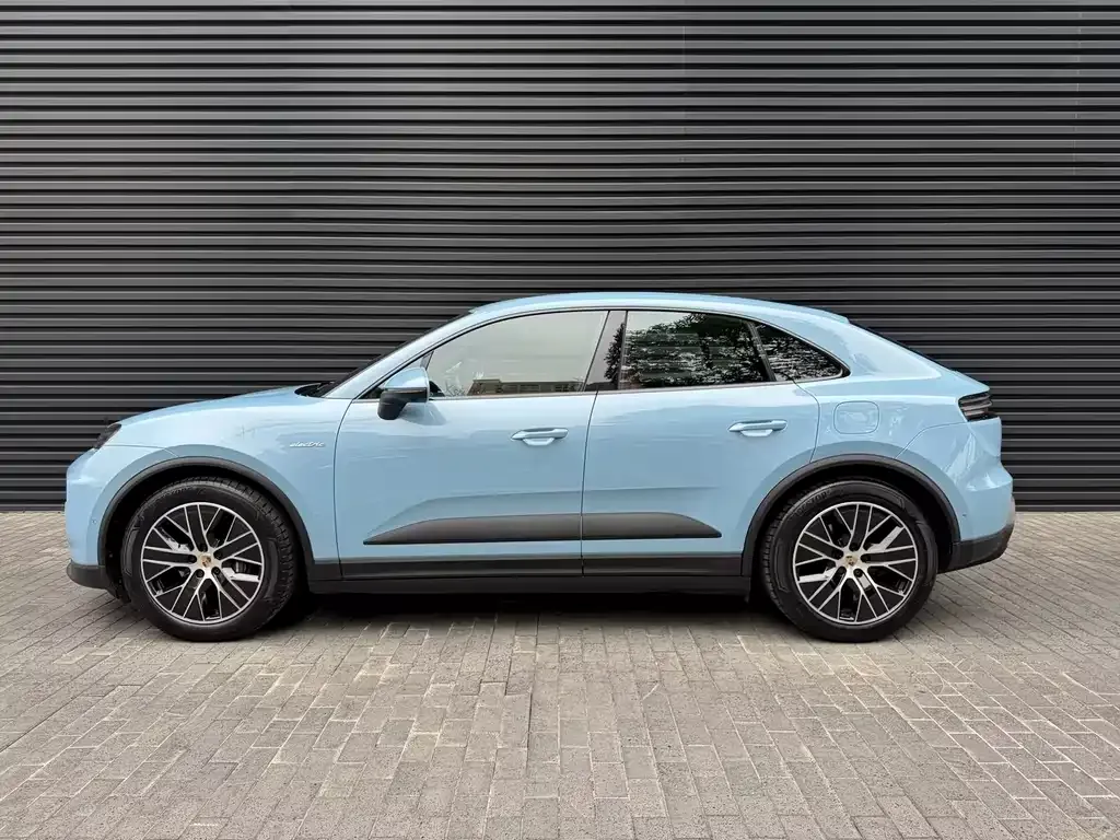 Porsche Macan EV — фото 6