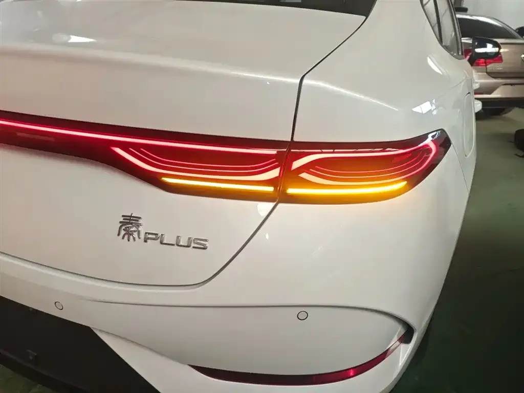 BYD Qin PLUS — фото 7