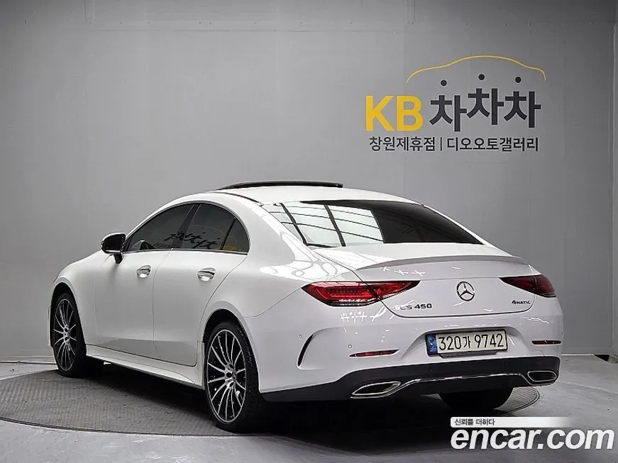 Mercedes-Benz CLS-Class — фото 7