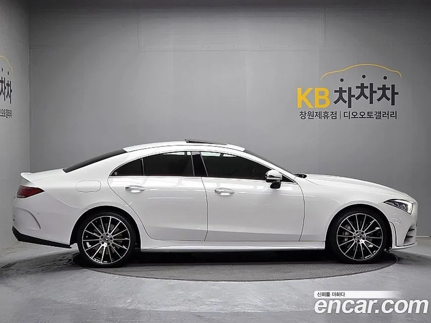 Mercedes-Benz CLS-Class — фото 3
