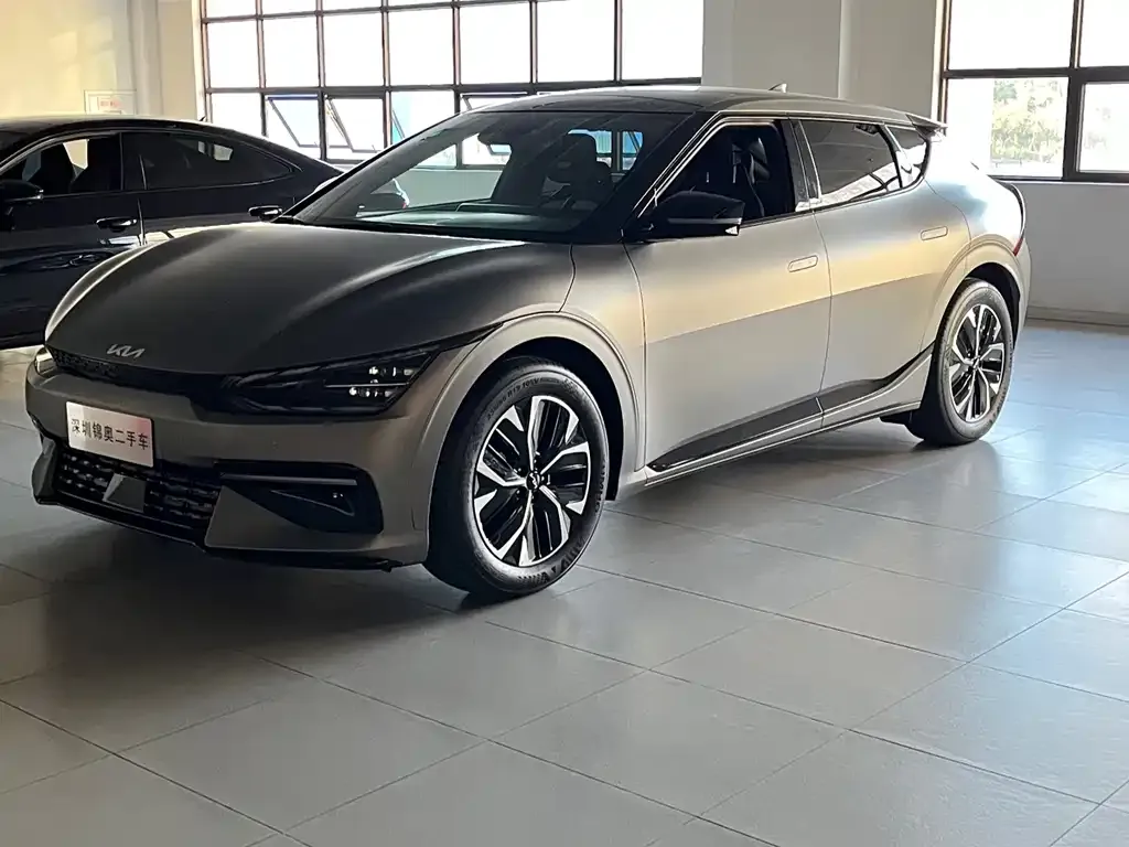 Kia EV6 — фото 1