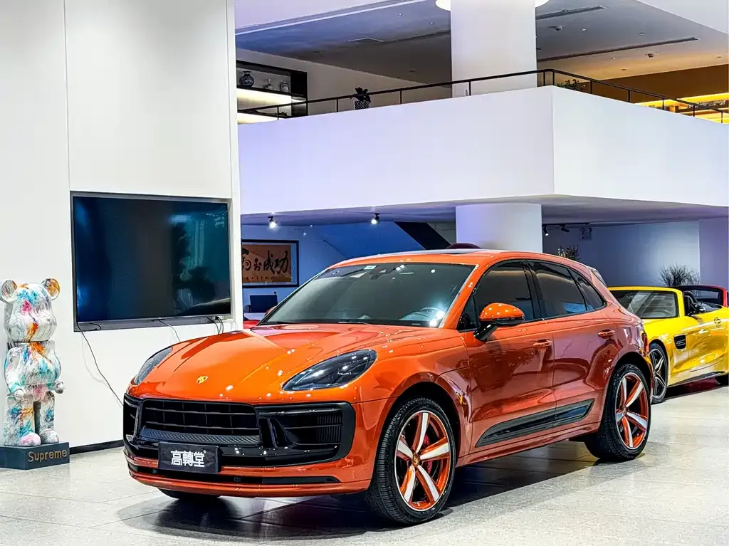 Porsche Macan — фото 1