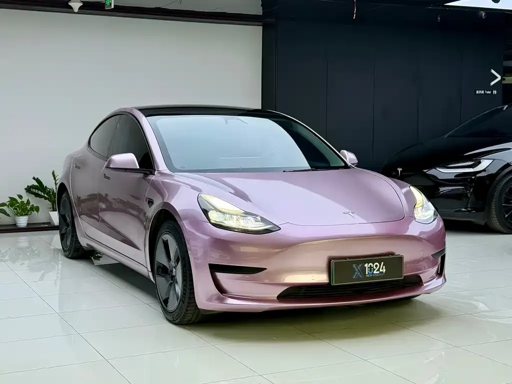 Tesla Model 3 — фото 5